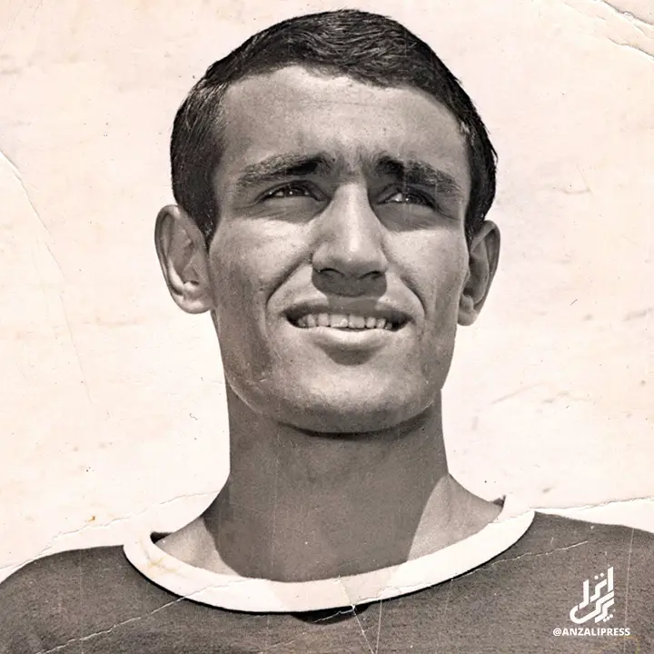 سهراب وکیل منفرد