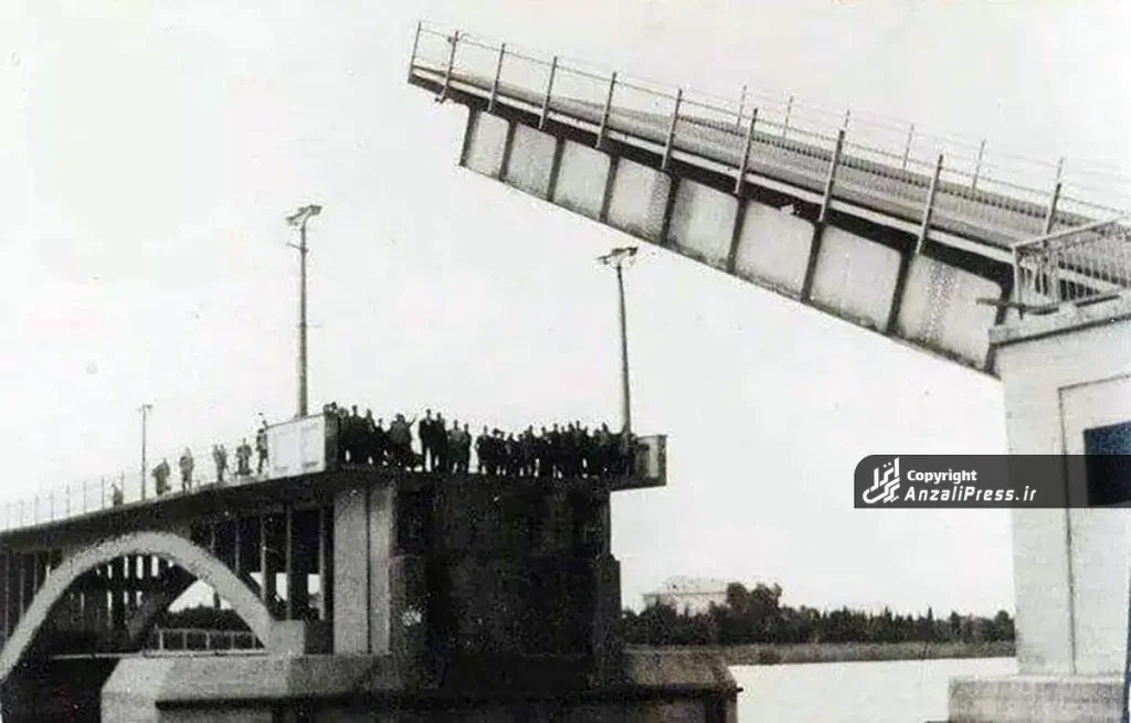 اولین پل متحرک ایران