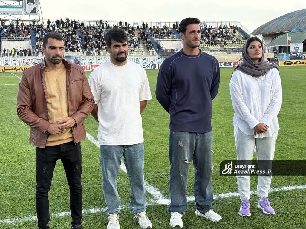 تجلیل از قایقرانان انزلی