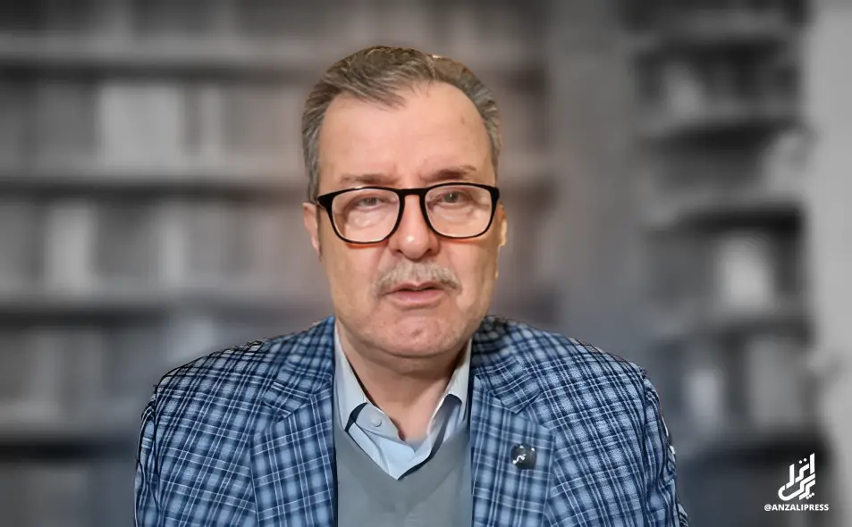پایهگذار فوتبال پاک