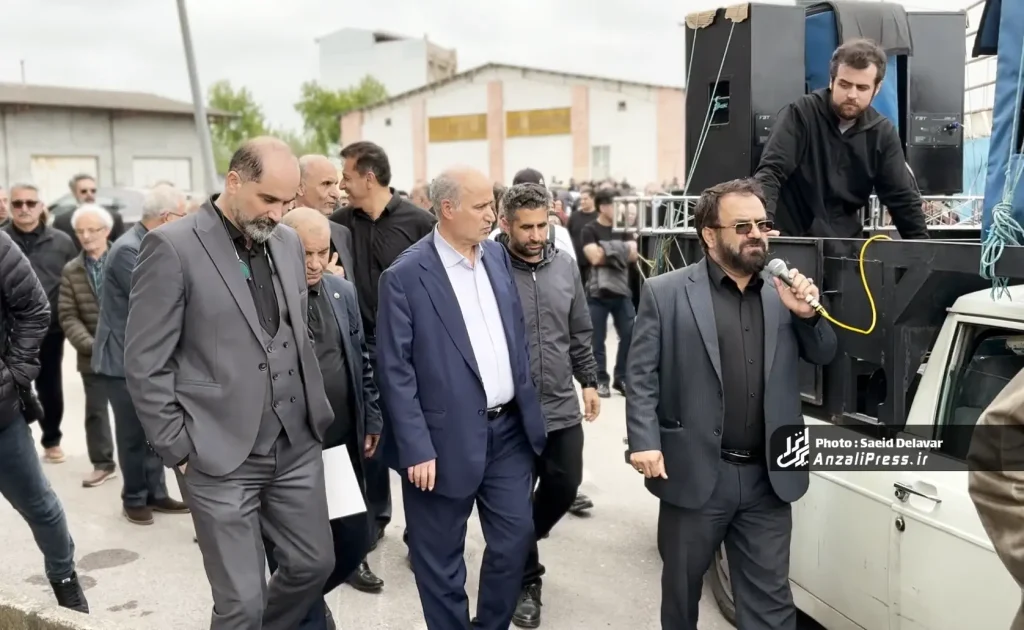 مهدی تاج استادیوم سیروس قایقران
