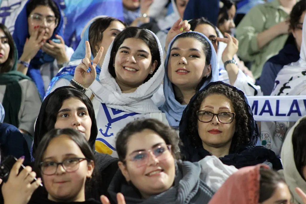 بانوان هوادار ملوان